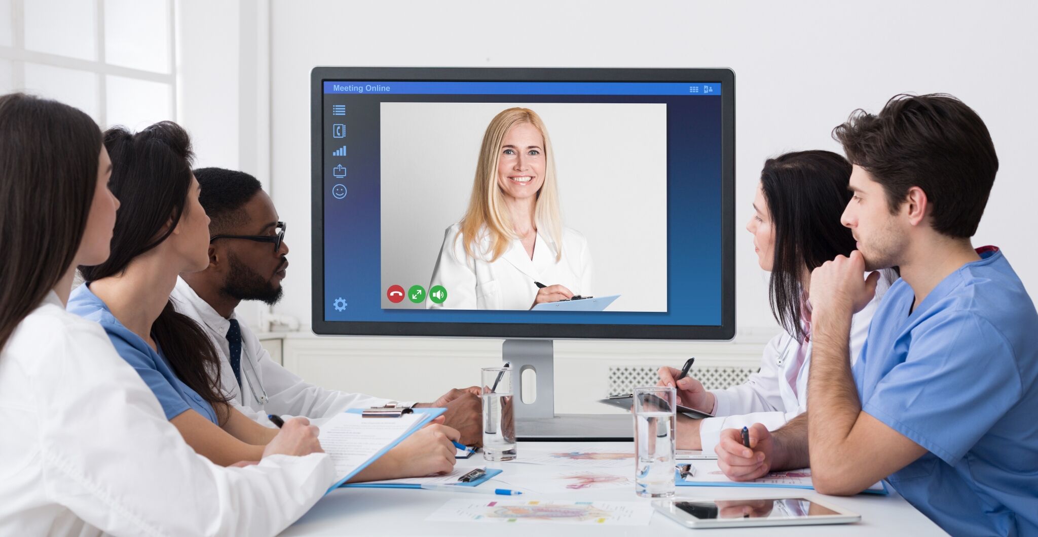 Medical students learning from a virtual instructor